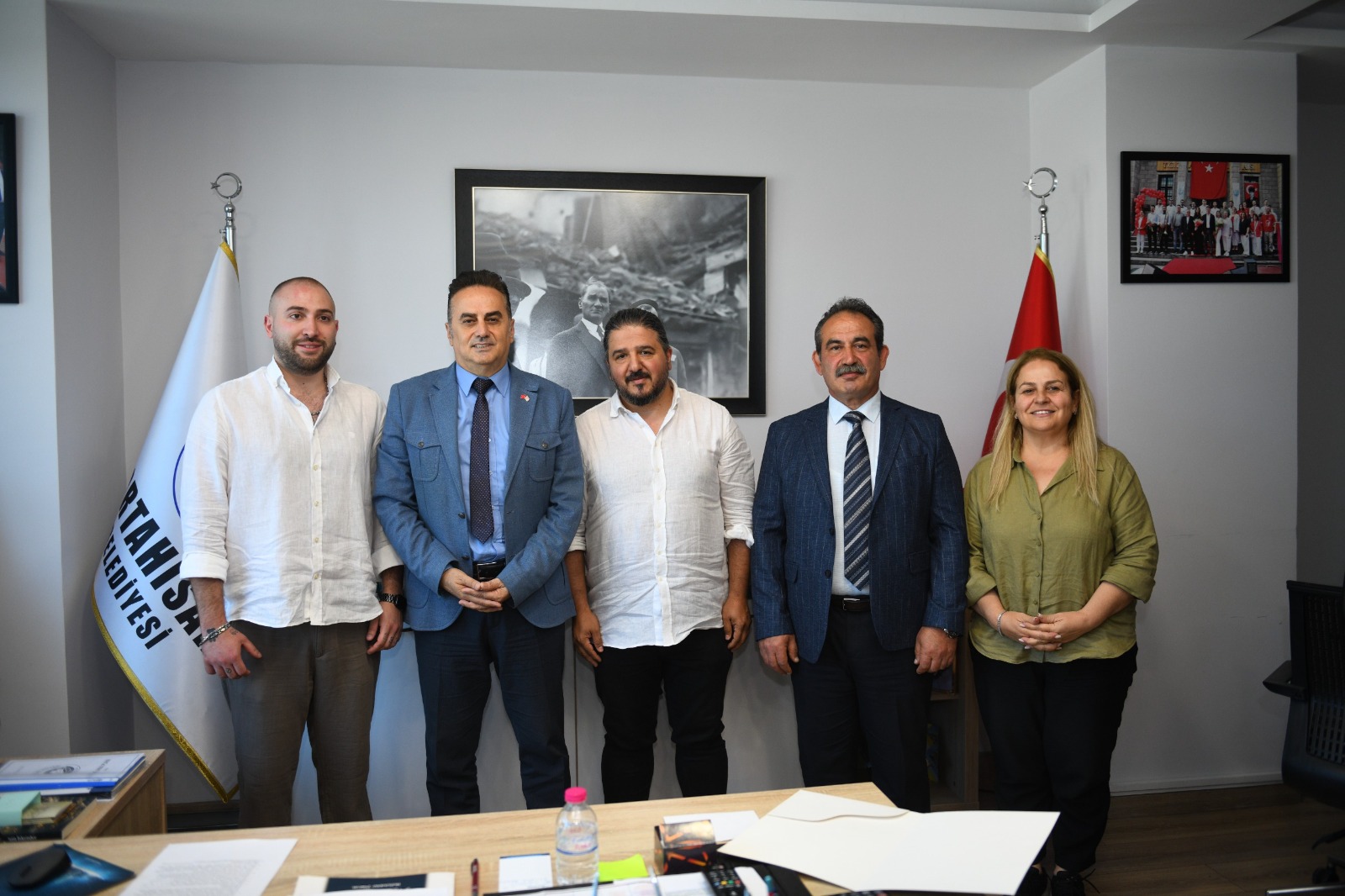 ORTAHİSAR’DAKİ 18 İŞLETMEDEN, PATİLİ DOSTLARA MAMA DESTEĞİ
