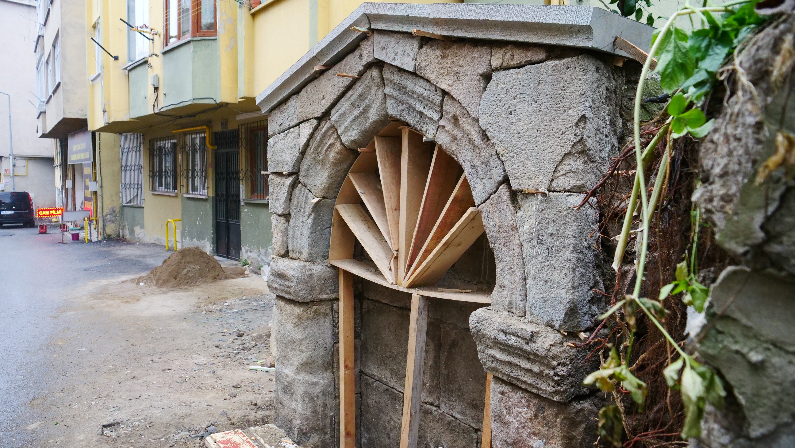 TARİHİ ÇEŞMELER